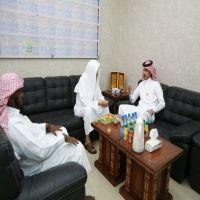 زيارة الدكتور علي بن محمد المنصور مدير عام الزراعة بمحافظة الخرج للمكتب التعاوني